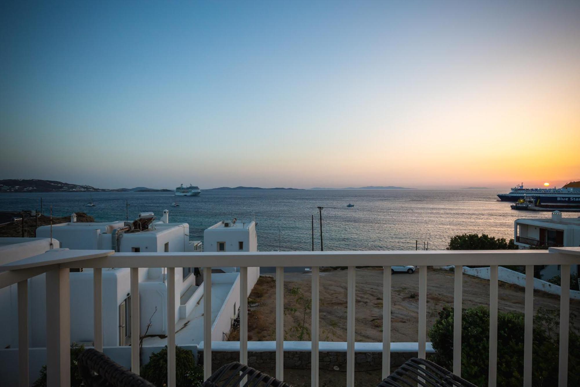 Namaste Boutique Apartments Mykonos Tourlos Exterior foto